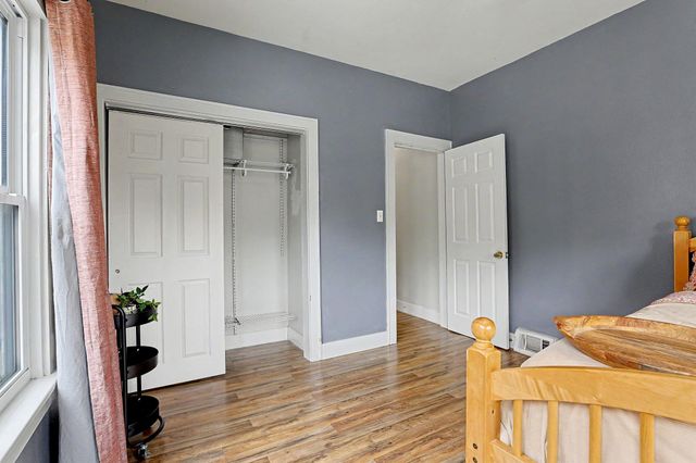 448 S Belmont St, Wichita, KS 67218