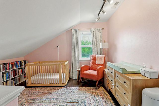 448 S Belmont St, Wichita, KS 67218