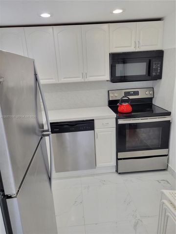 1610 Lenox Avenue 308, Miami Beach, FL 33139