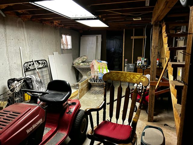 24074 Greybridge W, Pittsburg, MO 65724