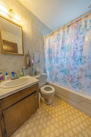 24074 Greybridge W, Pittsburg, MO 65724