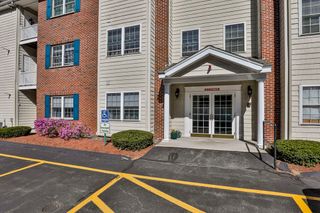 122 Eagle Dr 122, Tewksbury, MA 01876