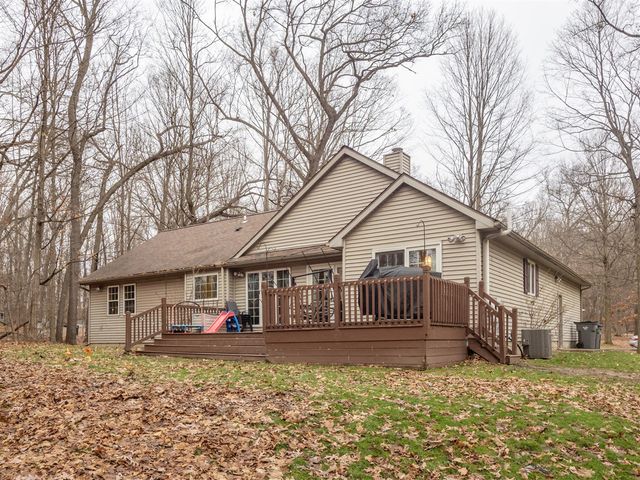 1009 Sherwood Forrest Trail, Sturgis, MI 49091