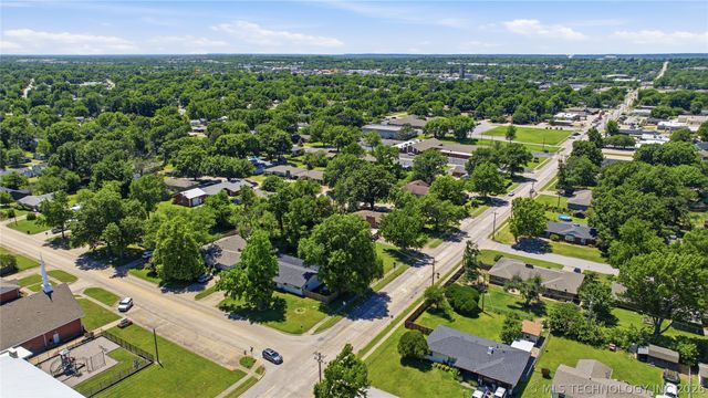 1341 N Dorothy Avenue, Claremore, OK 74017