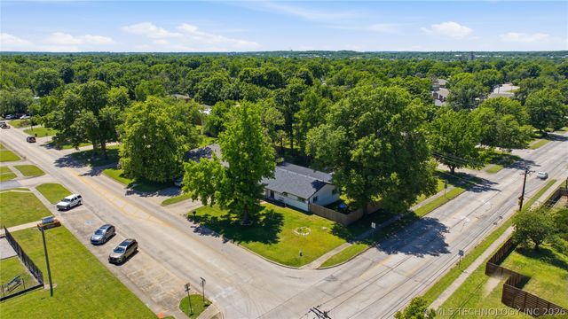 1341 N Dorothy Avenue, Claremore, OK 74017