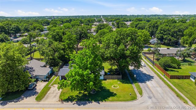 1341 N Dorothy Avenue, Claremore, OK 74017