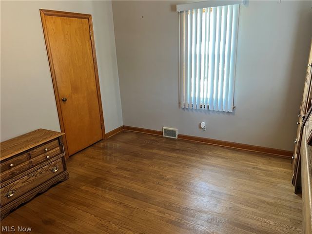 110 Jepson Avenue, St Clairsville, OH 43950