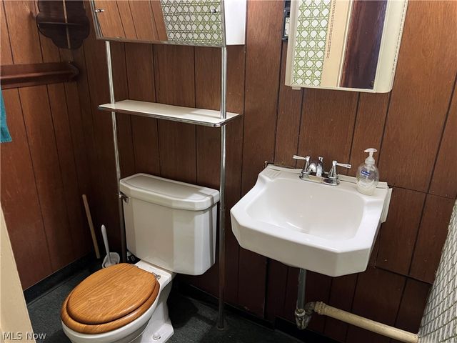 110 Jepson Avenue, St Clairsville, OH 43950