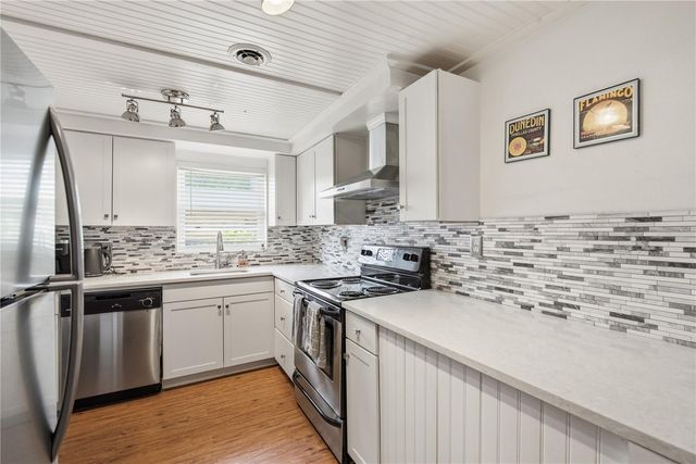 536 PATRICIA AVENUE, Dunedin, FL 34698
