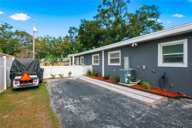 536 PATRICIA AVENUE, Dunedin, FL 34698