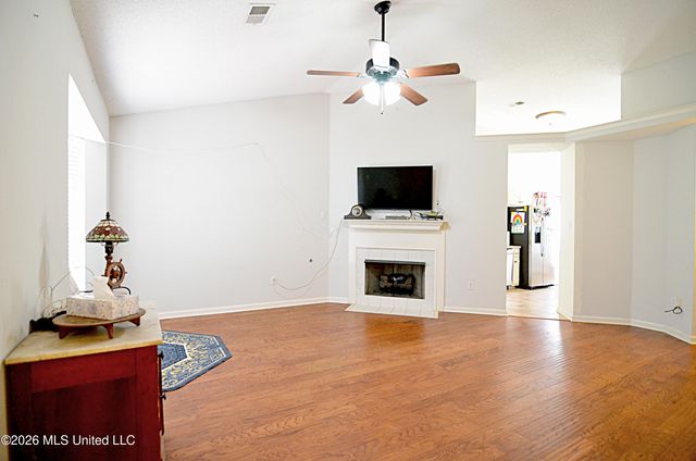 5521 Bradley Drive, Southaven, MS 38671