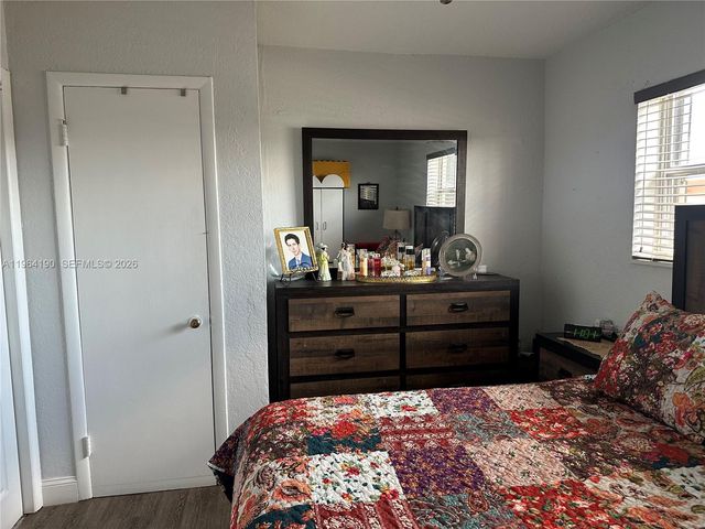 991 E 47th St, Hialeah, FL 33013