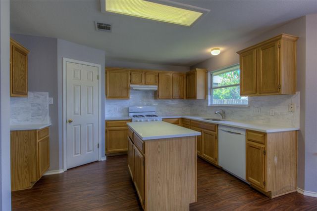 3510 Sauls DR, Austin, TX 78728