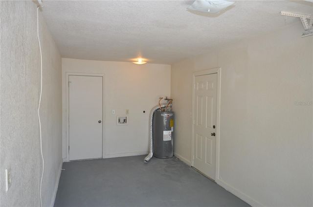1743 AVENUE C NE, Winter Haven, FL 33881