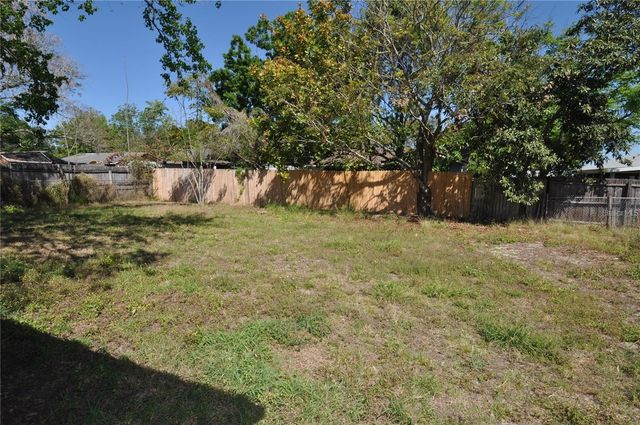 1743 AVENUE C NE, Winter Haven, FL 33881