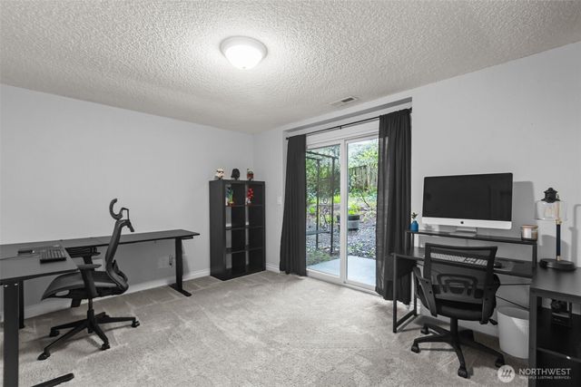 20806 23rd Avenue W, Lynnwood, WA 98036