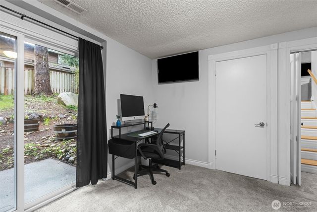 20806 23rd Avenue W, Lynnwood, WA 98036