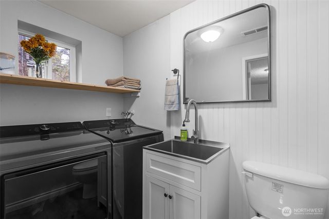 20806 23rd Avenue W, Lynnwood, WA 98036