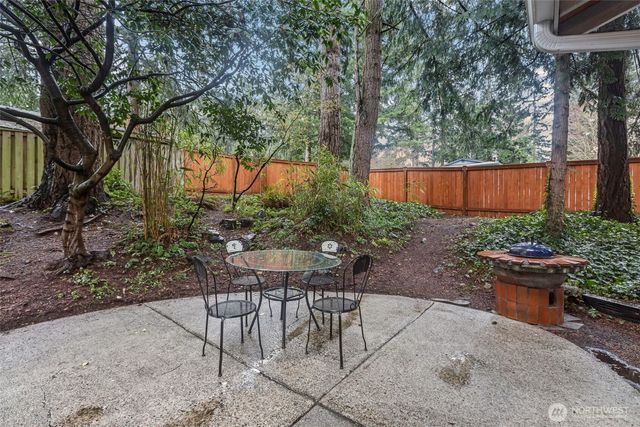 20806 23rd Avenue W, Lynnwood, WA 98036