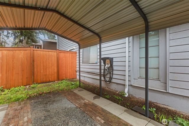 20806 23rd Avenue W, Lynnwood, WA 98036