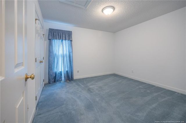 401 W Brocklyn Street, Benson, NC 27504