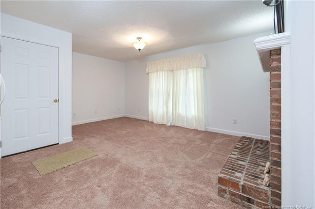 401 W Brocklyn Street, Benson, NC 27504