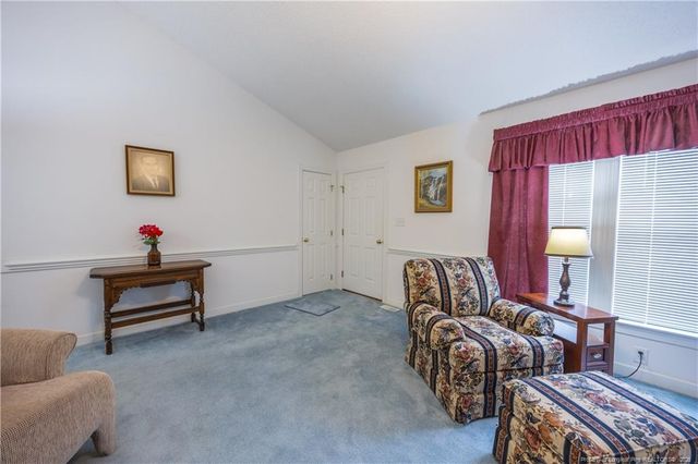 401 W Brocklyn Street, Benson, NC 27504