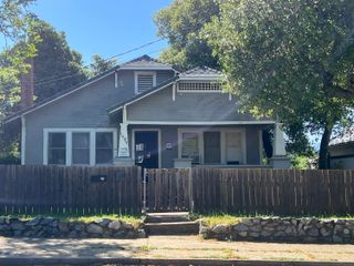 1456 Magnolia Ave., A & B, Redding, CA 96001