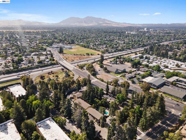 2161 Northwood Cir D, Concord, CA 94520