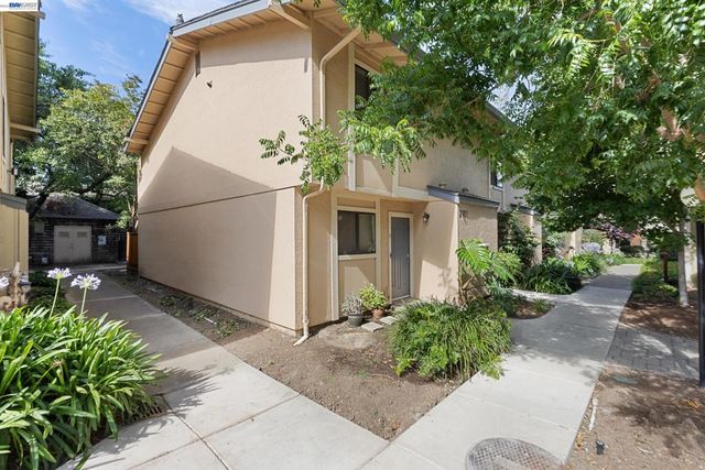 2161 Northwood Cir D, Concord, CA 94520