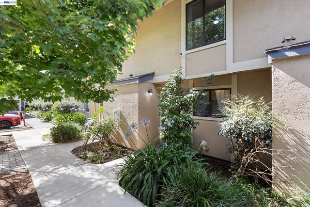 2161 Northwood Cir D, Concord, CA 94520