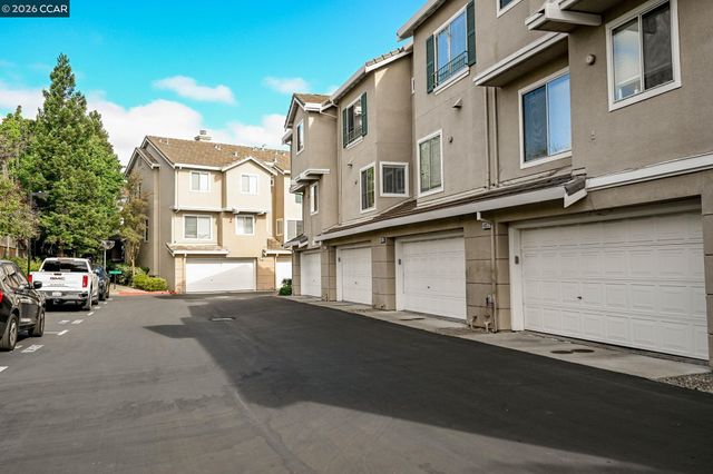 4055 Skylark Lane, Danville, CA 94506