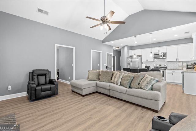 3104 Lakeview Parkway, Villa Rica, GA 30180