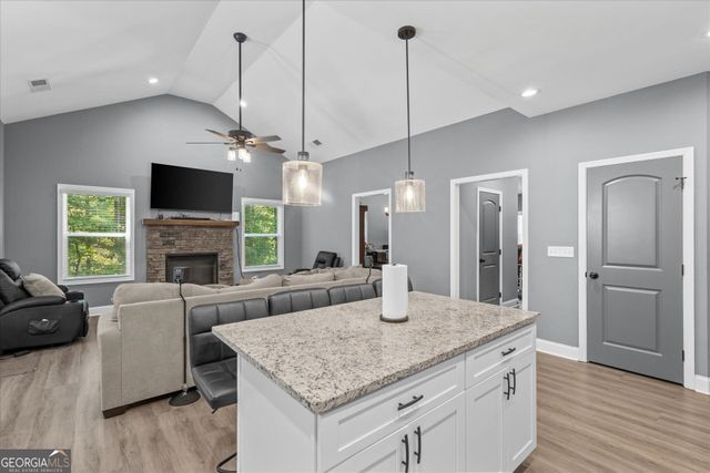 3104 Lakeview Parkway, Villa Rica, GA 30180
