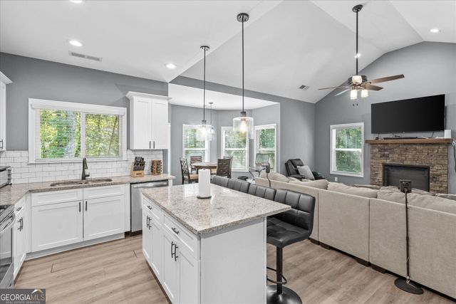 3104 Lakeview Parkway, Villa Rica, GA 30180