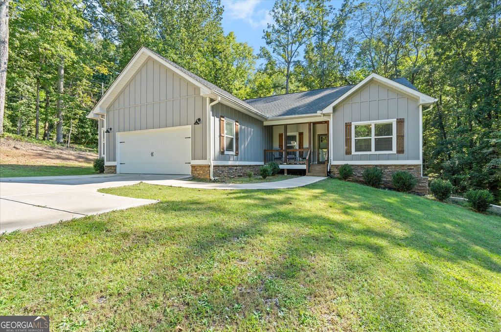 3104 Lakeview Parkway, Villa Rica, GA 30180