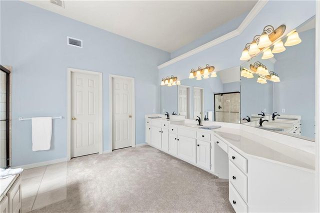 9908 W 147th Street, Overland Park, KS 66221