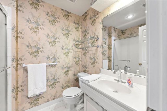 9908 W 147th Street, Overland Park, KS 66221