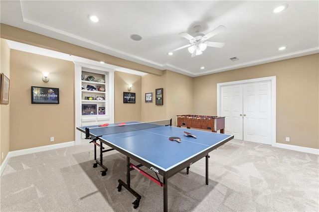 9908 W 147th Street, Overland Park, KS 66221