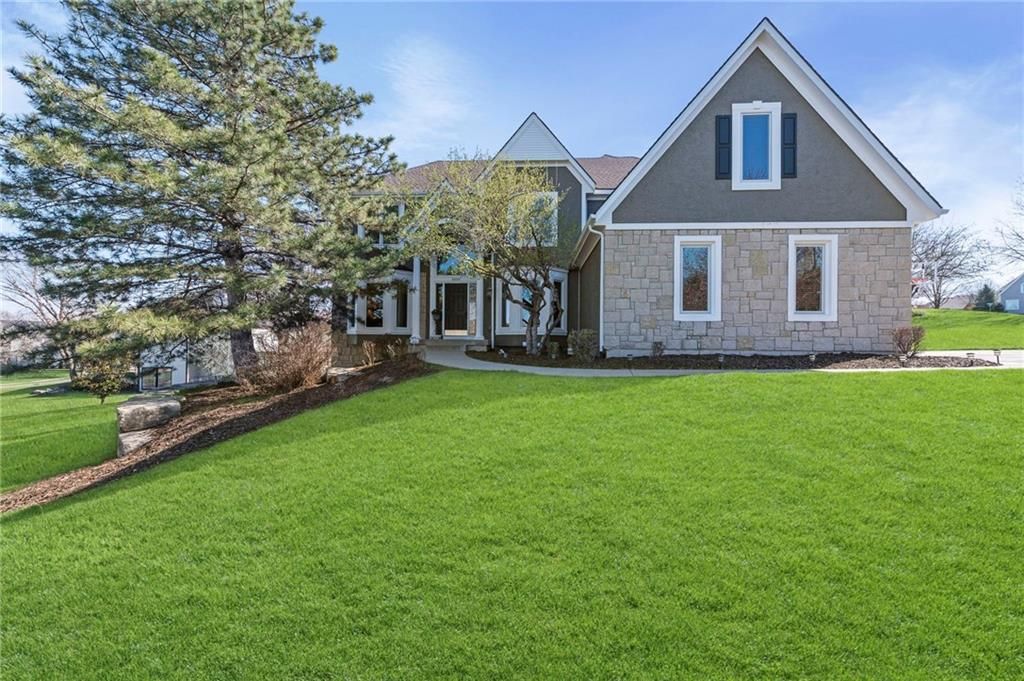 9908 W 147th Street, Overland Park, KS 66221