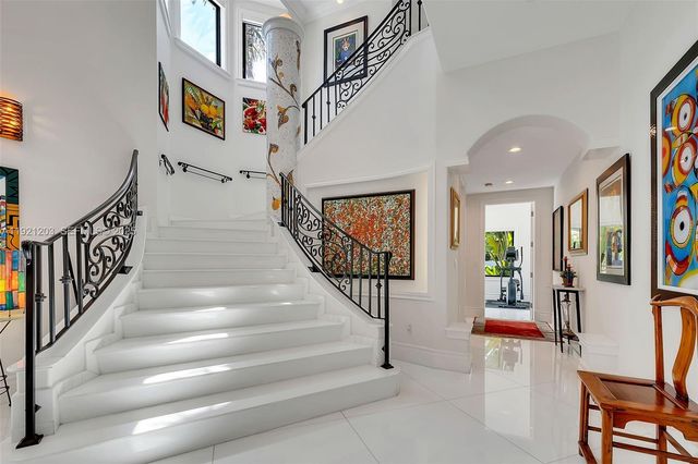 7400 SW 72nd Ct, Miami, FL 33143