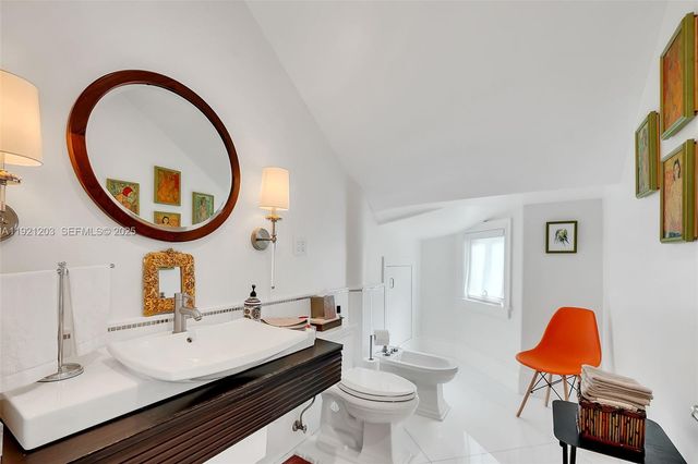 7400 SW 72nd Ct, Miami, FL 33143