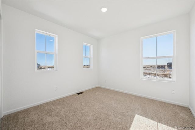 231 Sage Grouse Way, Bennett, CO 80102