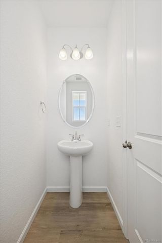 231 Sage Grouse Way, Bennett, CO 80102