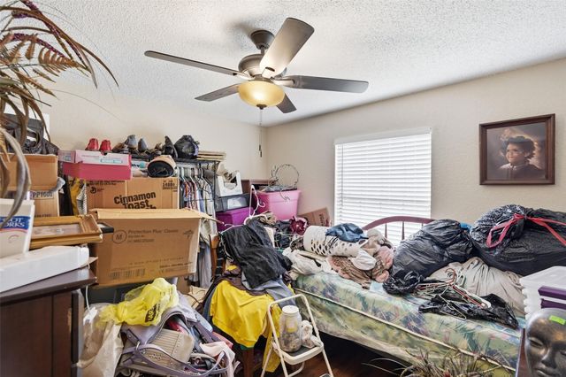 1109 Mountain View Street, Glenn Heights, TX 75154