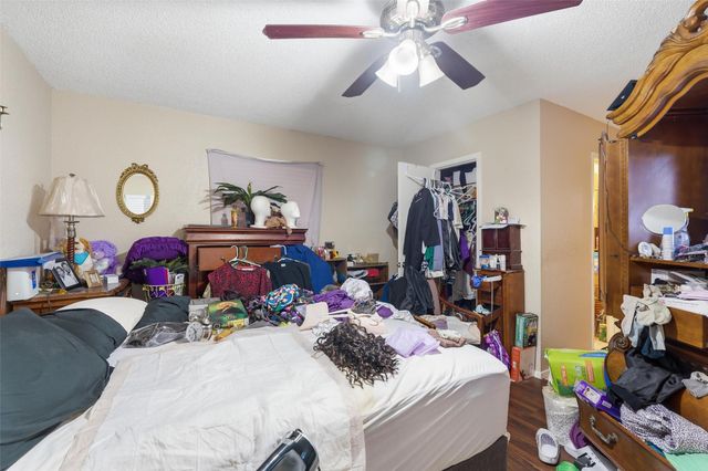 1109 Mountain View Street, Glenn Heights, TX 75154