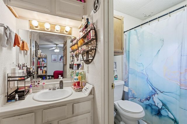 1109 Mountain View Street, Glenn Heights, TX 75154