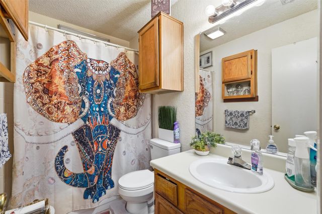 1109 Mountain View Street, Glenn Heights, TX 75154