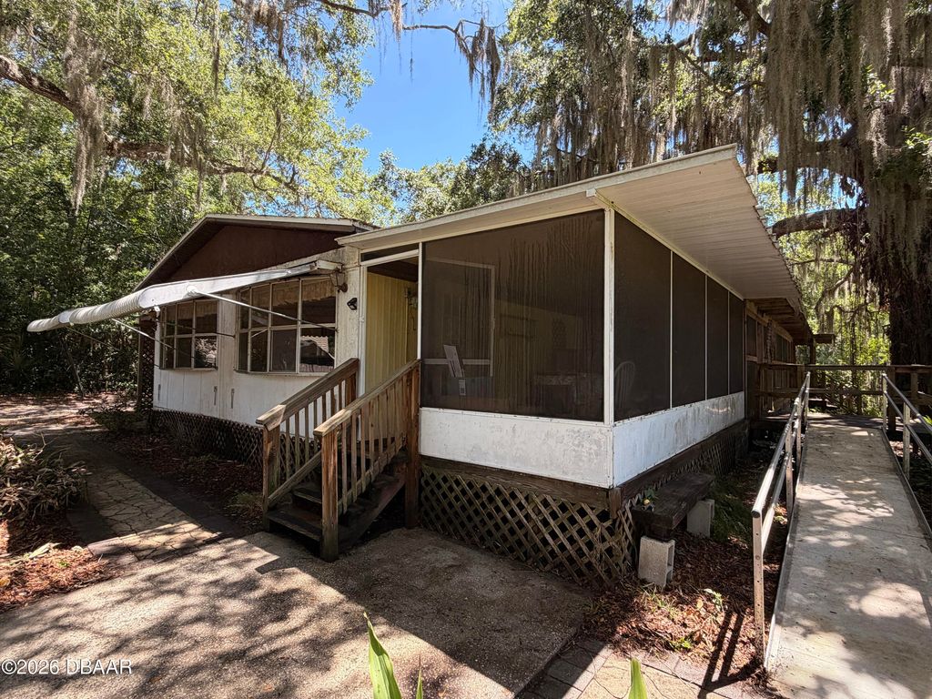 697 Eagle Watch Road, Oak Hill, FL 32759