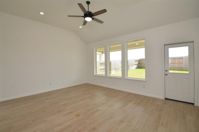 5631 Pearl Vista Drive, Katy, TX 77493